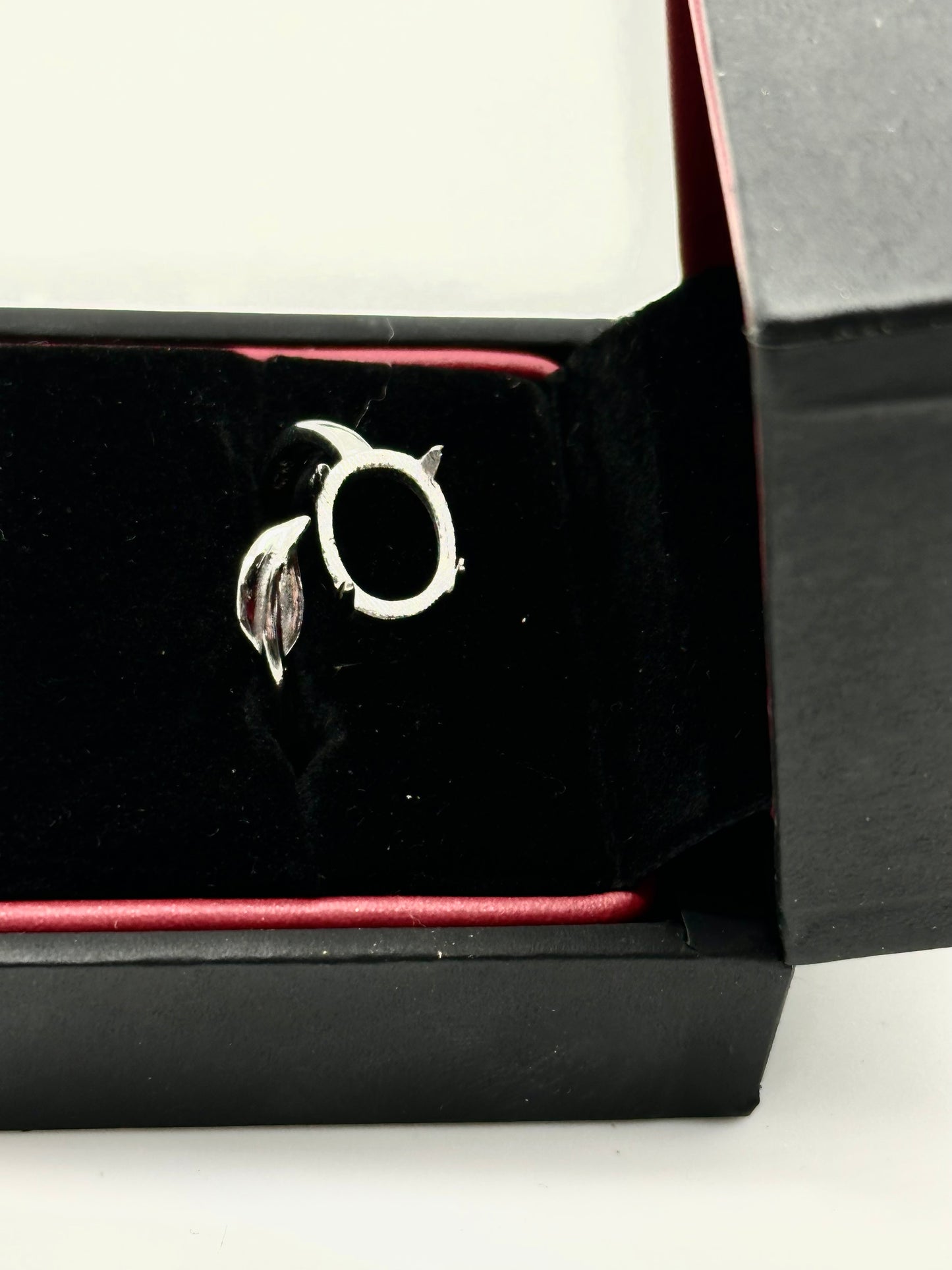 Leaf Wrap Adjustable Keepsake Ring