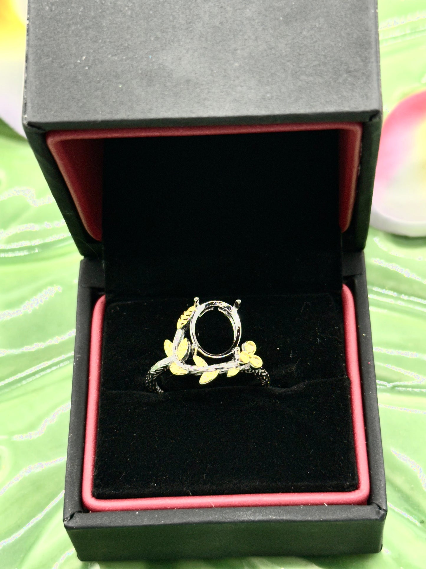 Gold Leaf Adjustable Keepsake Ring