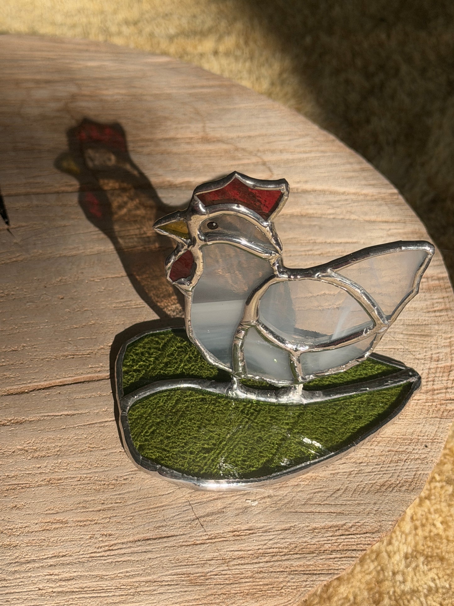 White hen 3d stained glass