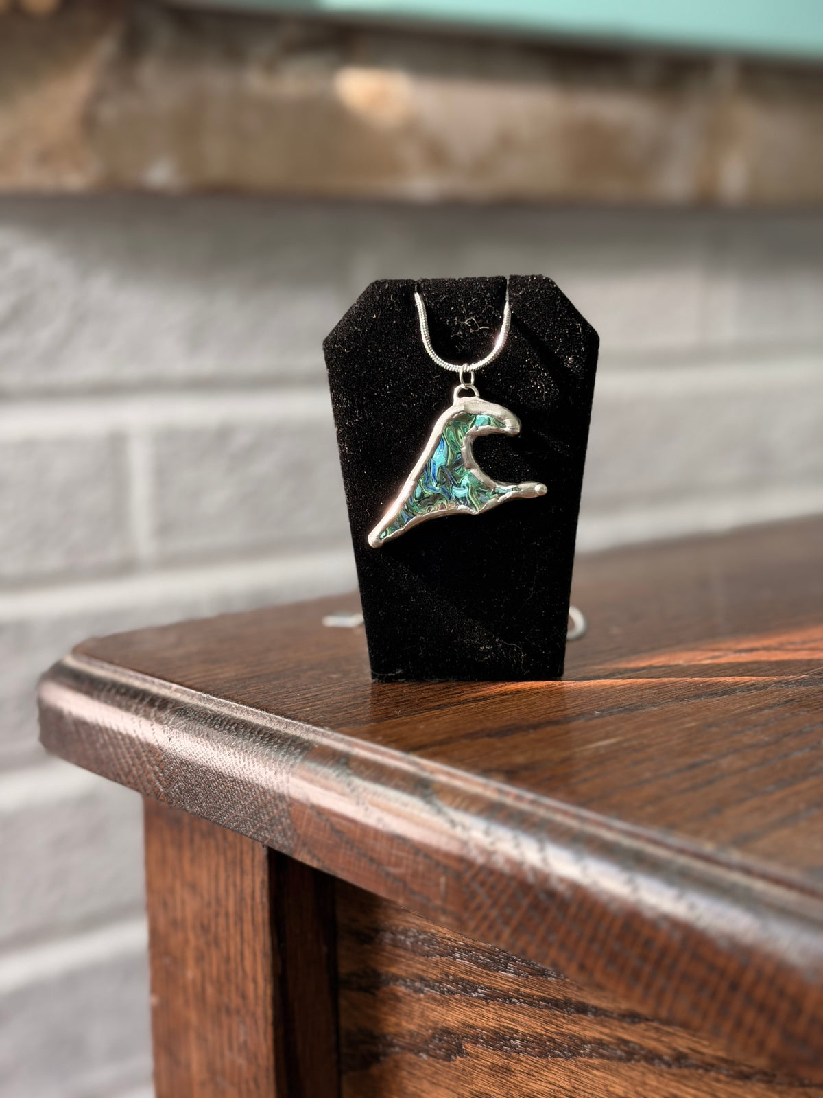 Dichroic Wave