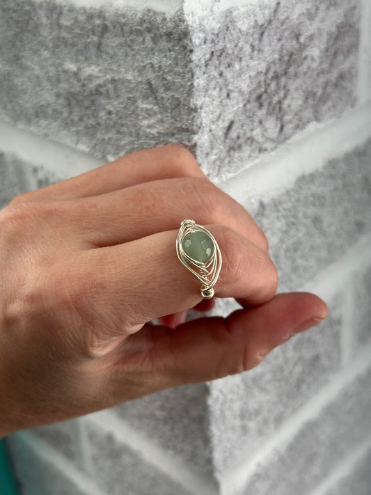 Size 8 green aventurine ring silver plated