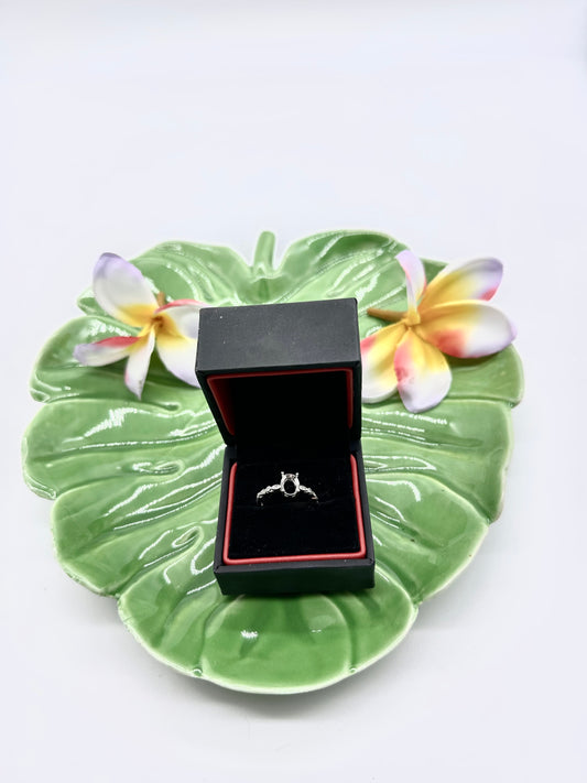 Delicate Marquise Band Keepsake Ring